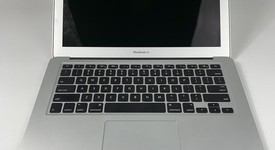 Good
													MacBook Air 2017 - 13" - I5, Silver, 256 GB, 8 GB, photo 3 of 10