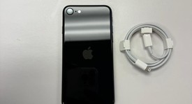 Mint
													Apple iPhone SE 3rd Gen 2022 - Unlocked, Midnight, 64 GB, A2595, photo 2 of 5