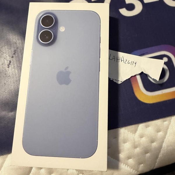 Apple iPhone 17 - Unlocked, 256 GB, Mist Blue, A3258