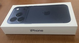 New
													Apple iPhone 17 Pro - Unlocked, Deep Blue, 256 GB, A3256, photo 2 of 5