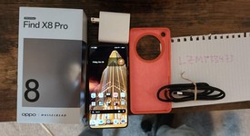 Mint
													Oppo Find X8 Pro - Unlocked Non-US, Pearl White, 512 GB, 16 GB, photo 1 of 8