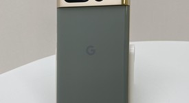 Good
													Google Pixel 7 Pro - Unlocked, Hazel, 128 GB, 12 GB, GE2AE, photo 2 of 5