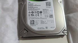 Mint
													Seagate Hard Drive, photo 3 of 4