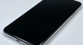 Mint
													Apple iPhone 11 Pro Max - Verizon, Silver, 64 GB, A2161, photo 3 of 7