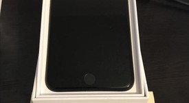 Good
													Apple iPhone 7 Plus - Verizon, Black, 32 GB, A1661, photo 1 of 9