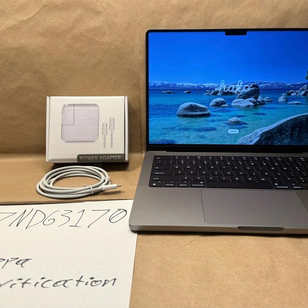 MacBook Pro Late 2023 (M3) - 14 inch - 512 GB, Gray, 8 GB, Apple M3, 10-core GPU