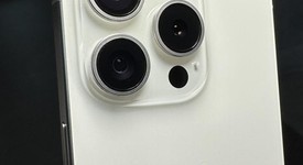 Good
													Apple iPhone 15 Pro Max - Unlocked, White, 256 GB, A2849, photo 3 of 5