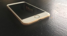Good
													Apple iPhone 7 - AT&T, Gold, 32 GB, A1778, photo 4 of 9