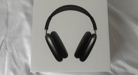 New
													Apple AirPods Max USB-C - Midnight, photo 3 of 5
