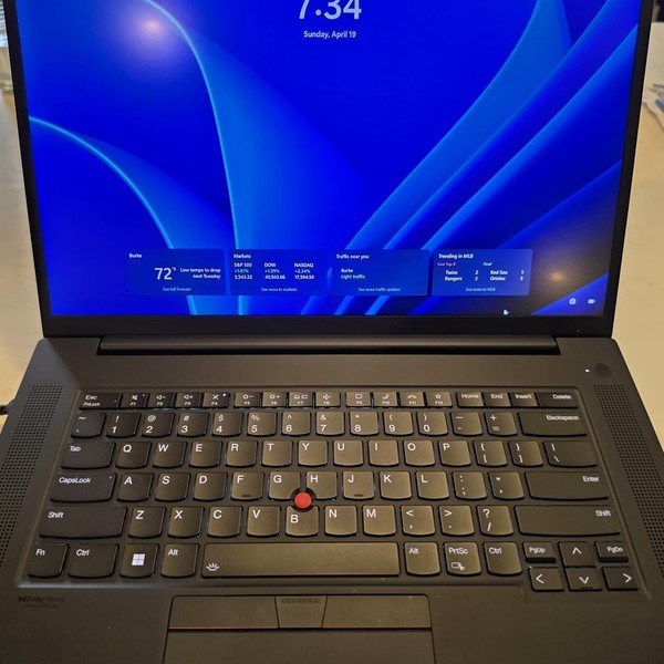 Lenovo ThinkPad P1 16 inch (6th Gen) - 1 TB, Black, 32 GB, Intel Core i7, IPS