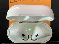 Apple AirPods 2nd Gen