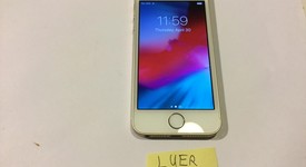 Good
													Apple iPhone SE 1st Gen 2016 - TracFone, Gold, 32 GB, A1662, photo 1 of 11