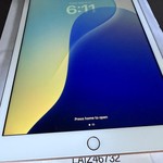Good Apple iPad (7th Gen) - Unlocked, 32 GB, Gold, A2200