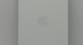 Mint
													Apple iPhone 16 Plus - Unlocked, White, 256 GB, A3082, photo 3 of 12