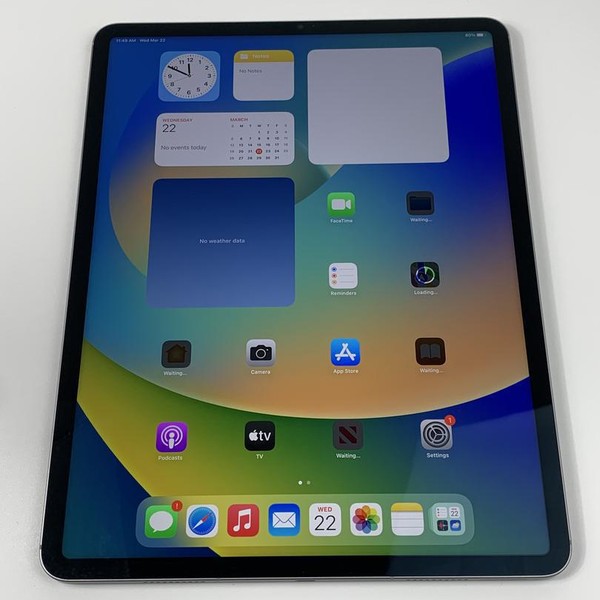 Apple iPad Pro 12.9 inch 6th Gen 2022 - Unlocked, 256 GB, Silver