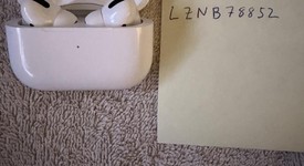 Used
													Apple AirPods Pro - MagSafe Case, photo 1 of 1