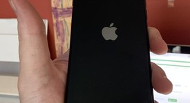 Good
													Apple iPhone SE 3rd Gen 2022 - Unlocked, Midnight, 256 GB, A2595, photo 2 of 6