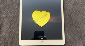Mint
													Apple iPad 8th Gen - Unlocked, Silver, 32 GB, A2428, photo 5 of 5