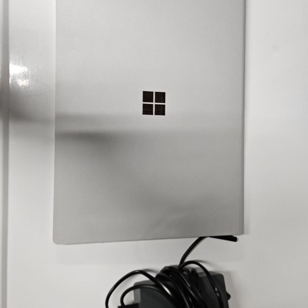 Microsoft Surface Book 2 15 inch - 512 GB, 16 GB, Intel Core i7