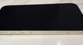 Mint
													Apple iPhone 13 - Unlocked, Starlight, 128 GB, A2482, photo 5 of 11