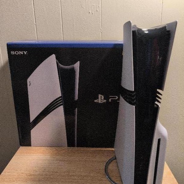 PlayStation 5 Pro (2024) - White, 2 TB