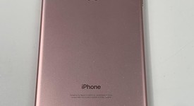 Good
													Apple iPhone 7 Plus - Unlocked, Rose Gold, 128 GB, A1661, photo 3 of 8