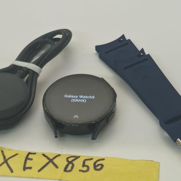Samsung Galaxy Watch5 - Unlocked, Graphite, 44mm