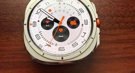 Mint
													Samsung Galaxy Watch Ultra (2025) - Unlocked, Titanium White, SM-L705, 47mm, photo 4 of 10