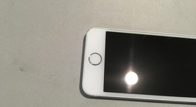 Good
													Apple iPhone SE 1st Gen 2016 - Unlocked, Silver, 32 GB, A1723, photo 3 of 12