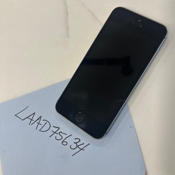 Apple iPhone SE 1st Gen 2016 - Unlocked, 64 GB, Grey, A1723