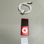 Fair Apple iPod Nano 4th Gen - Red, 8 GB