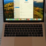 Good MacBook Air 2019 - 13 inch - 256 GB, Gold, 8 GB, Intel Core i5