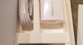 Mint
													Samsung Galaxy C9 Pro - Unlocked, Rose Gold, 64 GB, 6 GB, photo 1 of 10