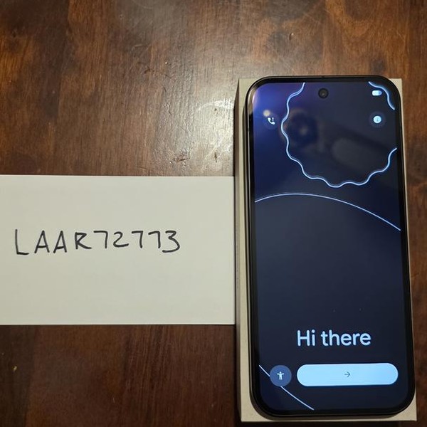 Google Pixel 10 - T-Mobile, 128 GB, Obsidian, GLBW0