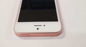 Mint
													Apple iPhone SE 1st Gen 2016 - Verizon, Rose Gold, 64 GB, A1662, photo 5 of 6