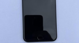 Good
													Apple iPhone SE 3rd Gen 2022 - Verizon, Midnight, 64 GB, A2595, photo 5 of 6
