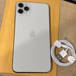 Good Apple iPhone 11 Pro Max - Unlocked, 256 GB, Silver, A2161