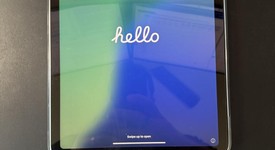 Good
													Apple iPad Air 5th Gen - Unlocked, Blue, 64 GB, A2589, photo 2 of 13