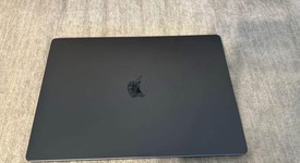 Mint
													MacBook Pro Late 2023 (M3) - 16" - Apple M3 Pro 12-core, Black, 512 GB, 36 GB, 18-core GPU, photo 3 of 5