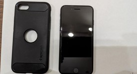 Good
													Apple iPhone SE 3rd Gen 2022 - Unlocked, Midnight, 64 GB, A2595, photo 3 of 9