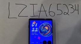 Mint
													Motorola Razr Ultra (2025) - Unlocked, PANTONE Scarab, 1 TB, 16 GB, photo 3 of 7