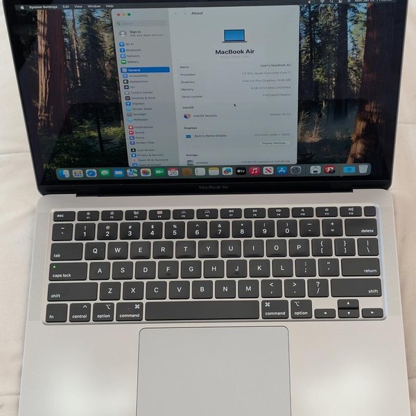 MacBook Air 2020 - 13 inch - I7, Gray, 256 GB, 8 GB
