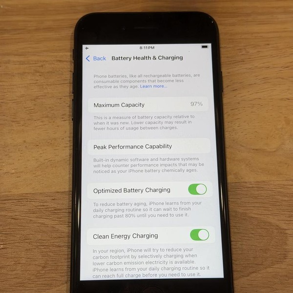 Apple iPhone SE 3rd Gen 2022 - Unlocked, 64 GB, Midnight, A2595