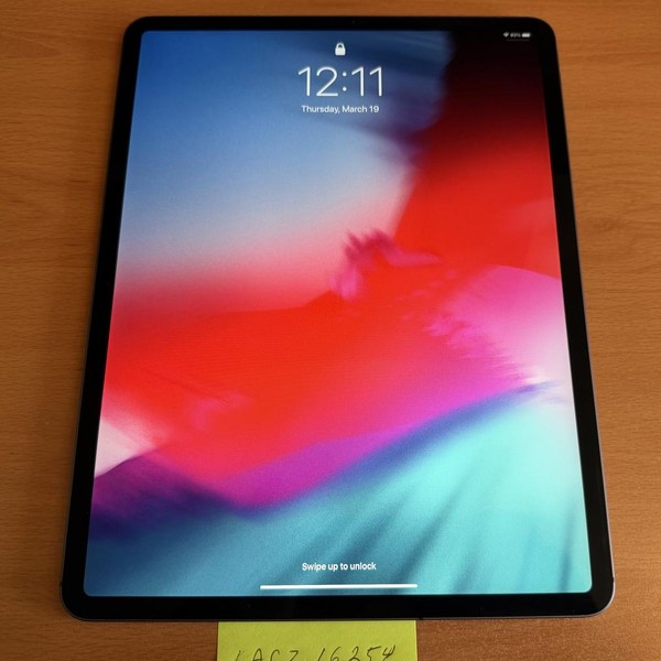 Apple iPad Pro 12.9 inch 4th Gen 2020 - Unlocked, 256 GB, Gray, A2069
