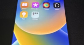 Good
													Apple iPhone 11 Pro Max - Unlocked, Gold, 256 GB, A2161, photo 1 of 9