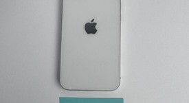 Fair
													Apple iPhone 13 - Unlocked, Starlight, 128 GB, A2482, photo 4 of 9