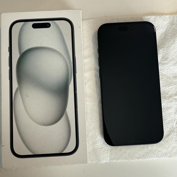 Apple iPhone 15 - Unlocked, 128 GB, Black, A2846