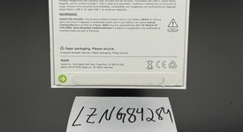 New
													Apple AirPods Pro 3, photo 3 of 5