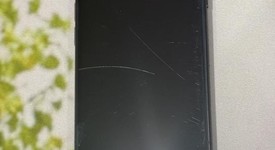 Fair
													Apple iPhone SE 2nd Gen 2020 - Unlocked, Black, 128 GB, A2275, photo 2 of 9