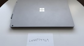 Mint
													Microsoft Surface Book 2 15" - I7, 512 GB, 16 GB, photo 1 of 8
